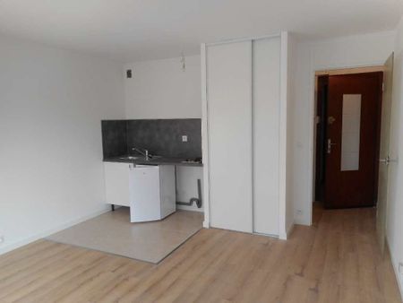Location Appartement 1 pièce 23m² MONTPELLIER 34090 - Photo 2