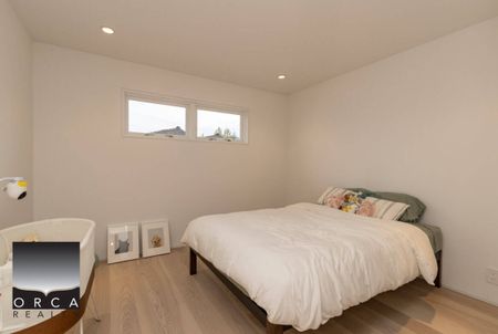 5476 West Vista Court, West Vancouver - Photo 3