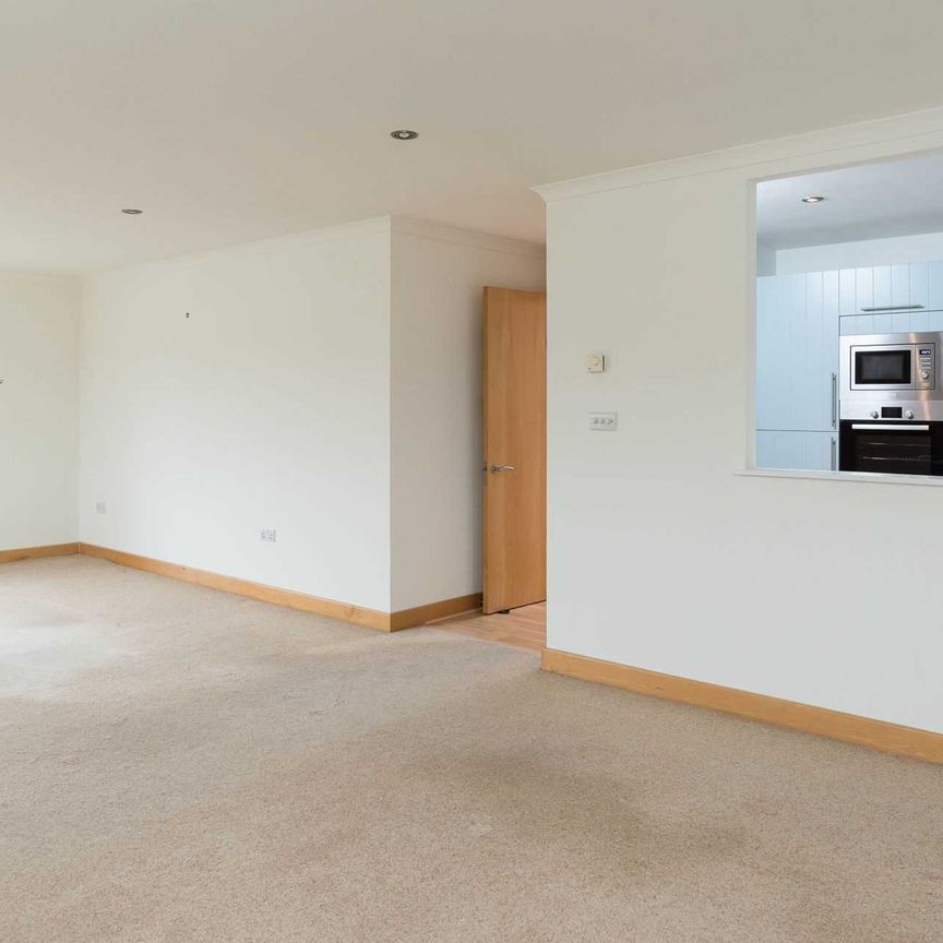 The Tramshed, Walcot - Photo 1