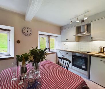 2 bedroom terraced house to rent - Photo 6