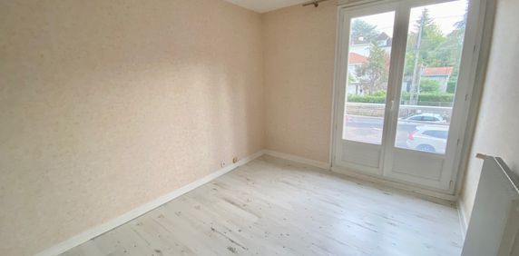 Location Appartement 2 pièces 43m² CHAMALIERES 63400 - Photo 2