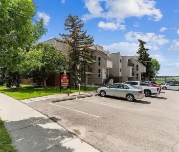 Cedar Ridge - 1 Bedroom 1 Bathroom | 135 Lynnview Road Southeast, Calgary - Photo 1