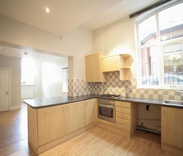 1 bedroom flat to rent - Photo 4