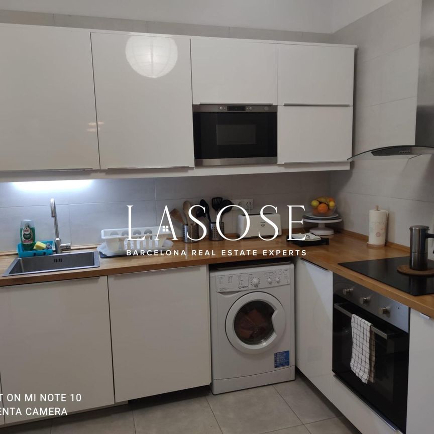 75m² Flat to rent in Born, Barcelona - Photo 1