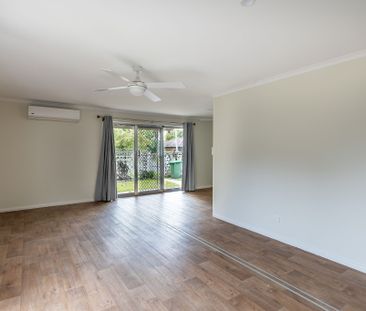 Comfortable Three Bedroom Unit - Photo 2
