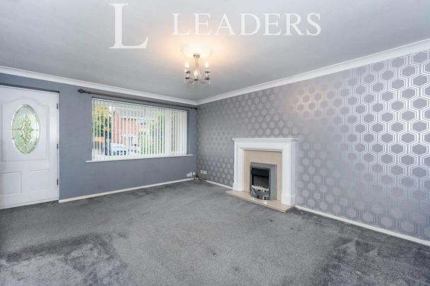 3 bedroom house to rent Hillbeck Crescent, Ashton-in-Makerfield, Wigan, WN4 - Photo 1