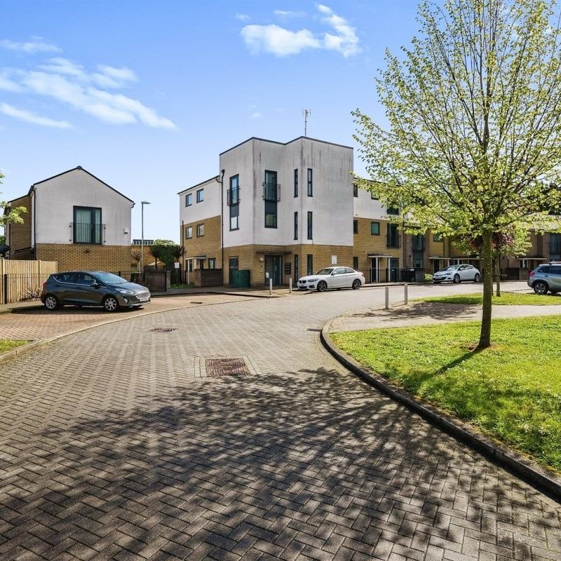 Vince Dunn Mews - Photo 1