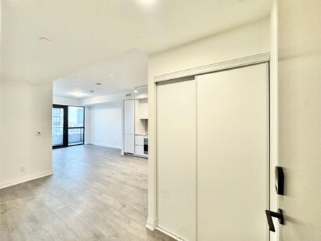 For Lease - 4015 The Exchange Street Unit# 2011, Mississauga, Ontario - Photo 3