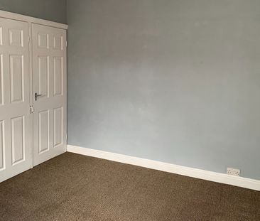 2 Bed Terraced House, Noster Street, LS11 - Photo 3