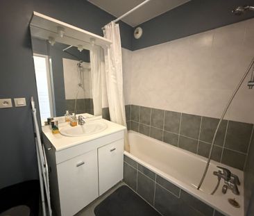 Location Appartement 2 pièces 41m² THONON LES BAINS 74200 - Photo 5