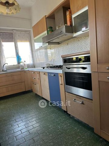 Trilocale in Affitto in Via Frassineto a Roma - Photo 2