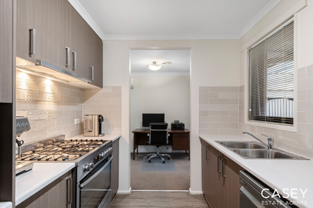 17 Briarley Court, Hampton Park - Photo 5