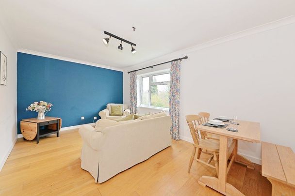 £1,150 - To Let - Photo 1