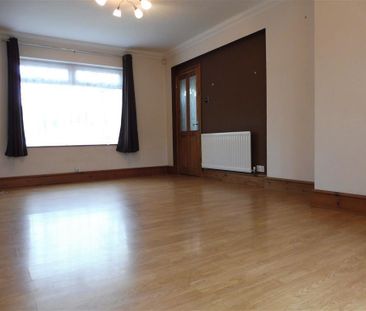 Cameron Close - Photo 1