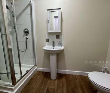 Staines Road, Hounslow, TW4 - Photo 5