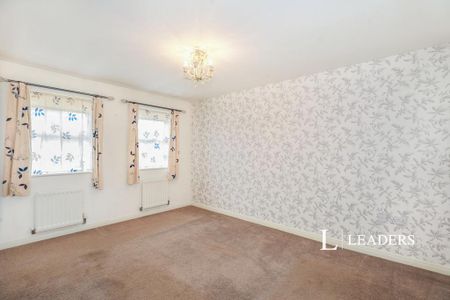 6 bedroom detached house to rent - Photo 4