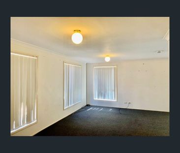 18/14 Pine Road, Casula, NSW 2170 - Photo 1
