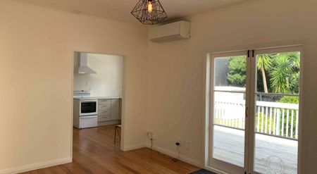 Beautiful two bedroom home in the heart of Westmere! - Photo 4