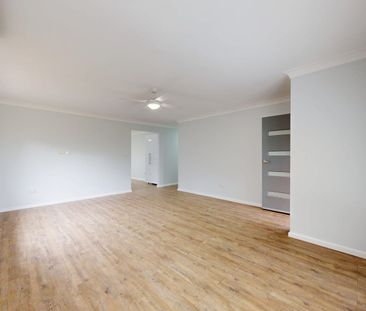 Newly Renovated & Stylish - Ready to Move In - Photo 1