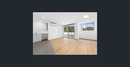 Modern 2 bedroom apartment close to Waitara station - Photo 4