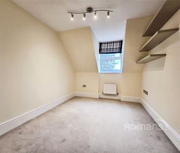 4 bedroom townhouse to rent - Photo 1