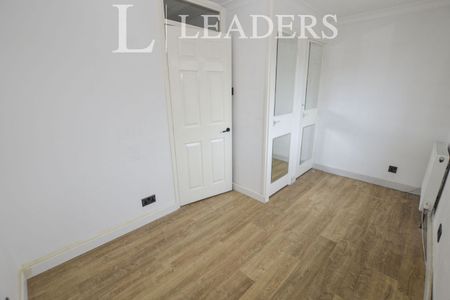 2 bedroom house to rent Alexandra Drive, Wivenhoe, Colchester, CO7 - Photo 5