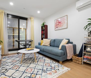 Modern One-Bedroom Apartment in the Heart of Carnegie - Photo 1