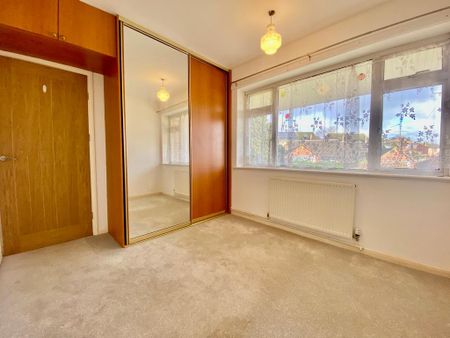 2 bedroom bungalow to rent - Photo 2