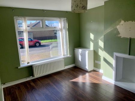 6 Hollowburn Road, Antrim, BT41 1NG - Photo 2