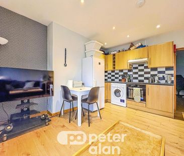 Stacey Road, Roath, Cardiff - Photo 5