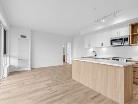 For Lease - 333 Sunseeker Avenue Unit# 515, Innisfil, Ontario - Photo 4