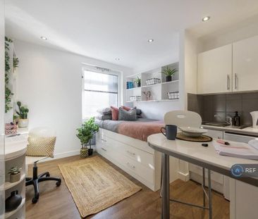 Studio to rent - Photo 2
