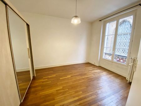 Location Appartement 2 pièces 63m² - Photo 2