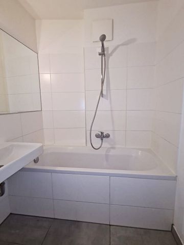 KALVARIENBERGGASSE, 53 m2 Neubau mit 6 m2 Balkon, Wohnküche, 2 Zimmer, Wannenbad, Parketten, Ottakringer Straße-Nähe - Photo 4