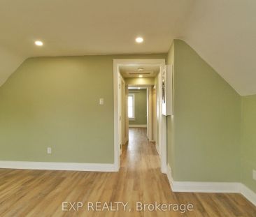 1243 Langmuir Avenue #Upper - Photo 5