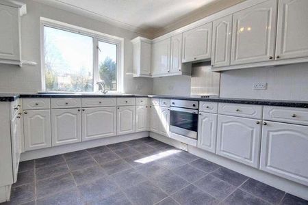 Watts Road, Beverley, HU17 - Photo 3