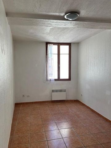 Location Appartement 3 pièces 45m² BRIGNOLES 83170 - Photo 2
