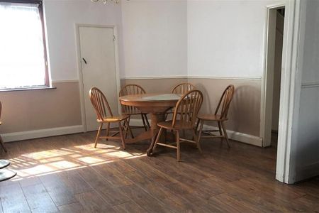 3 bedroom house to rent - Photo 3