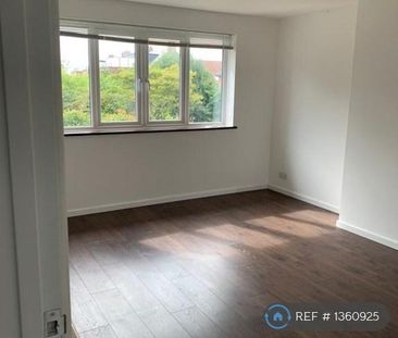 2 bedroom maisonette to rent - Photo 3