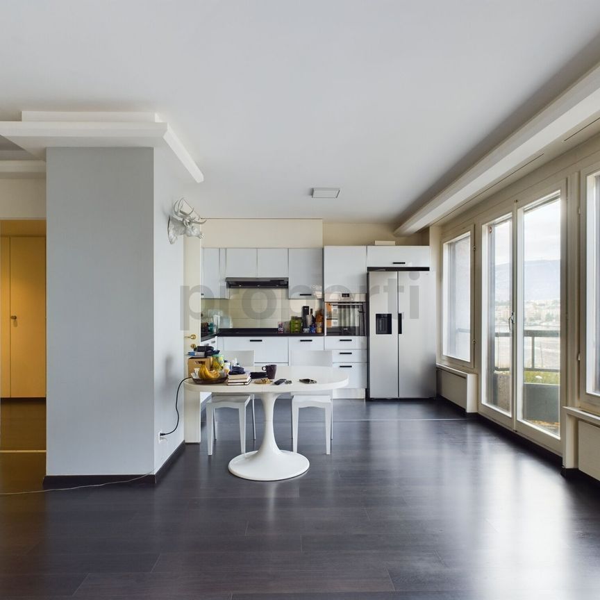 Luxurious furnished 4-room apartment in the heart of Geneva - Photo 1