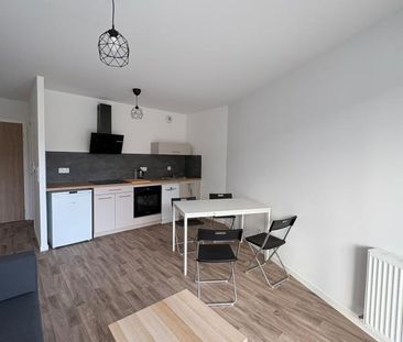 Location Appartement 2 pièces Meublé 41m² LE RELECQ KERHUON 29480 - Photo 1