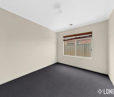 Generous Space For Modern Living - Photo 5