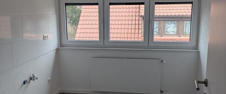 Kernsanierte DG Wohnung in Stuttgart Feuerbach mit Wallbox - Photo 1