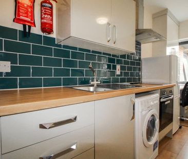 Studio to rent - Photo 5