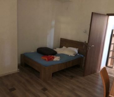 Kiadó nappali + 2 hálós lakás az orvositól 5 percre. - Fotó 5