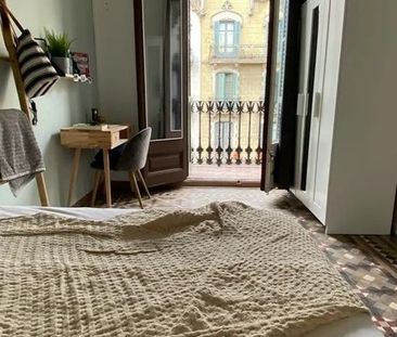 Carrer de Balmes, Barcelona, Catalonia 08008 - Photo 1