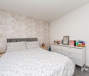 Renaissance Court, LEEDS, LS27 7GL - Photo 4