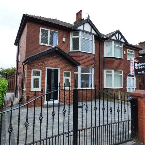 Parkhills Road, Bury - Photo 1