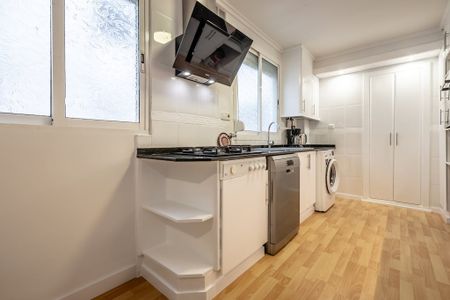 Avinguda de Pérez Galdós, Valencia, Valencian Community 46008 - Photo 5