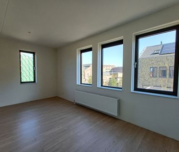 Treurenburgstraat 273, Villapark, 5613EA, Eindhoven - Photo 2